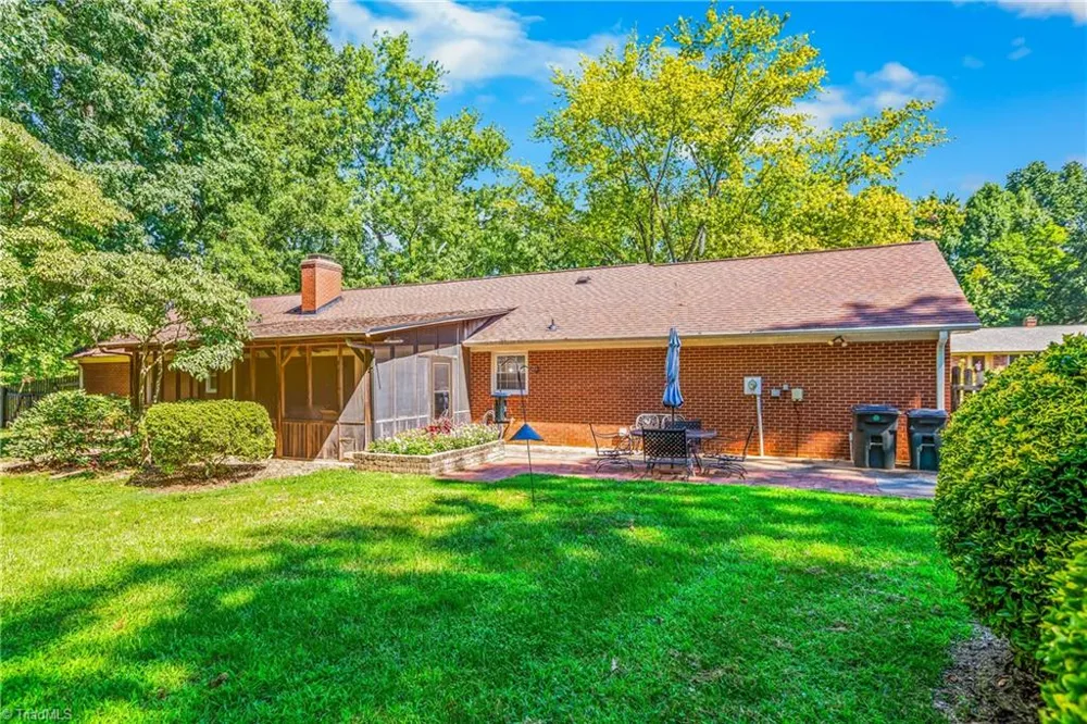 216 Vancouver Court Kernersville, NC 27284