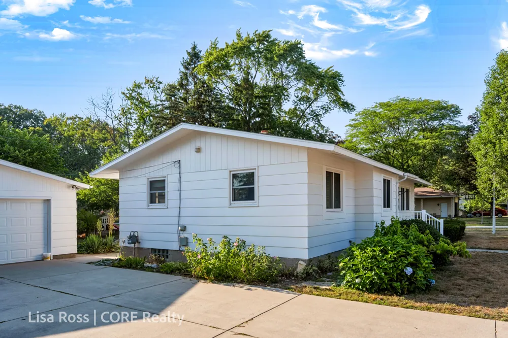 3155 Lindland Road Roosevelt Park City, MI 49441