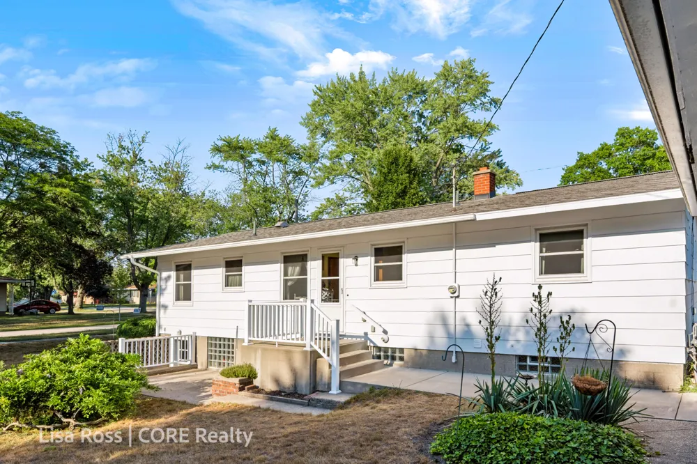 3155 Lindland Road Roosevelt Park City, MI 49441