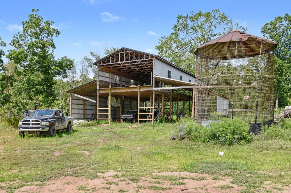 17290 Pierce Road Unknown, MI 49346