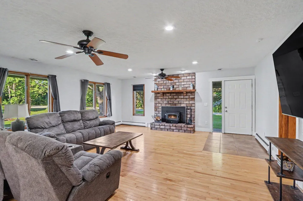 9990 16th Street Cooper Charter Township, MI 49080