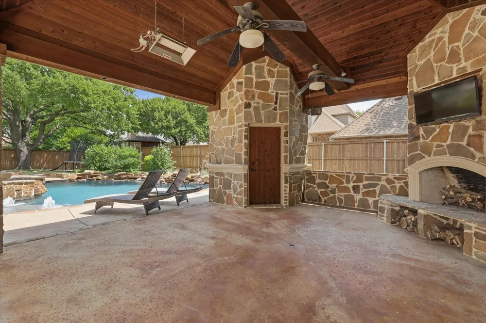 421 Copperfield Street Southlake, TX 76092