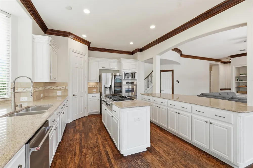 421 Copperfield Street Southlake, TX 76092