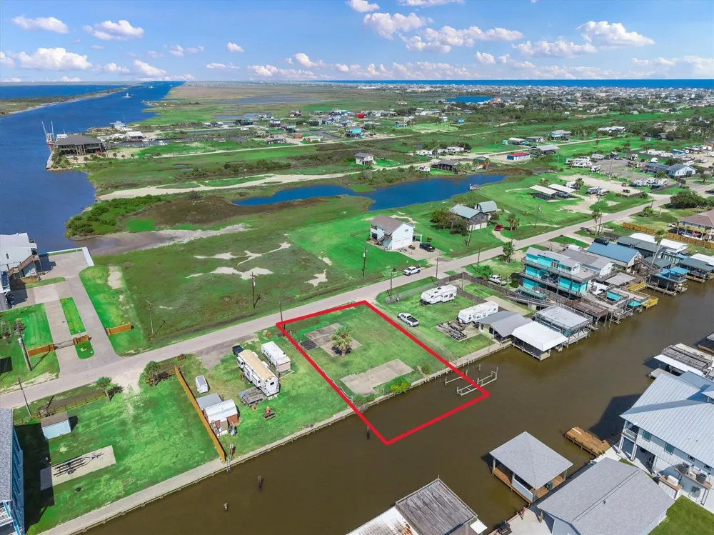 1295 Crystal Beach Road Crystal Beach, TX 77650