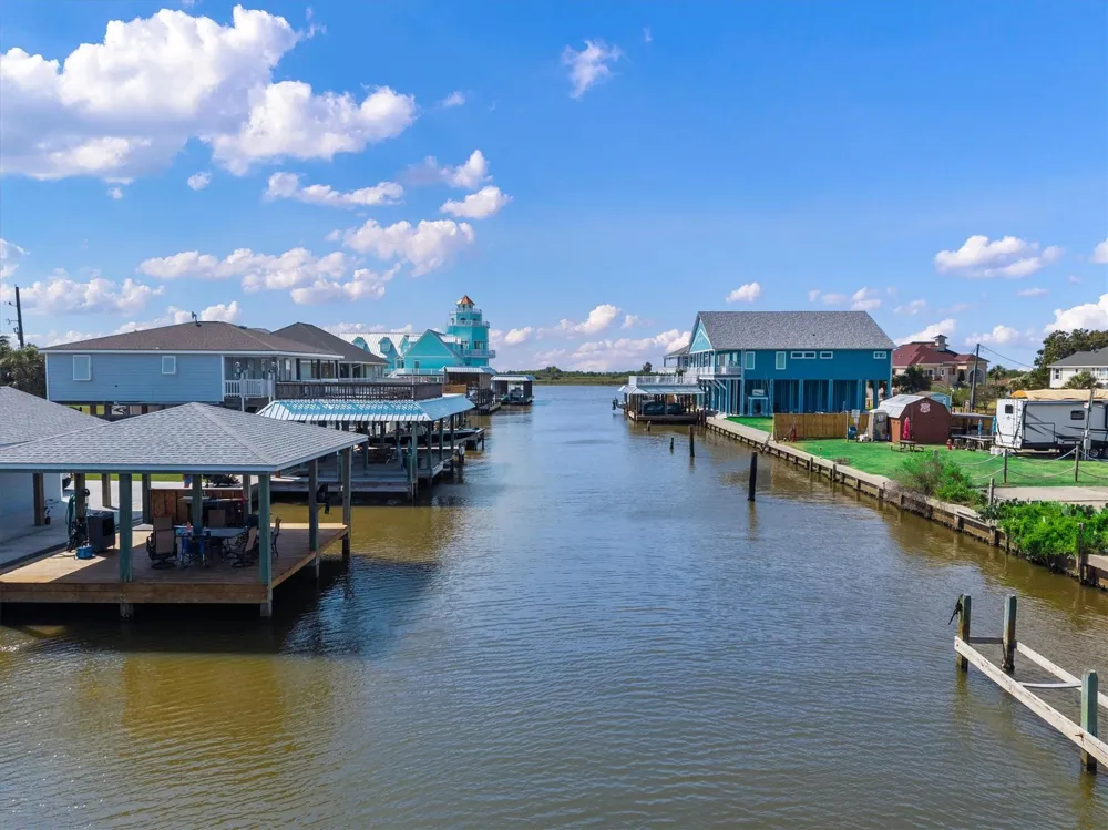1295 Crystal Beach Road Crystal Beach, TX 77650