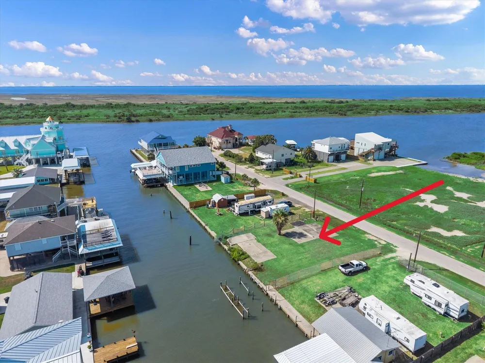 1295 Crystal Beach Road Crystal Beach, TX 77650