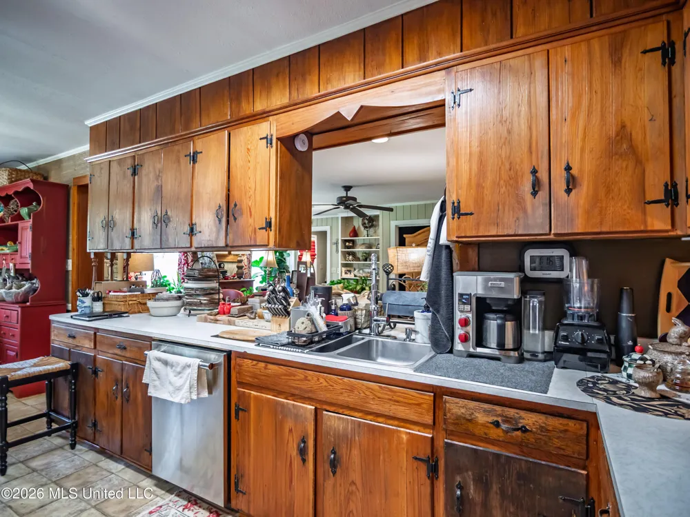 400 Butler Street Sardis, MS 38666