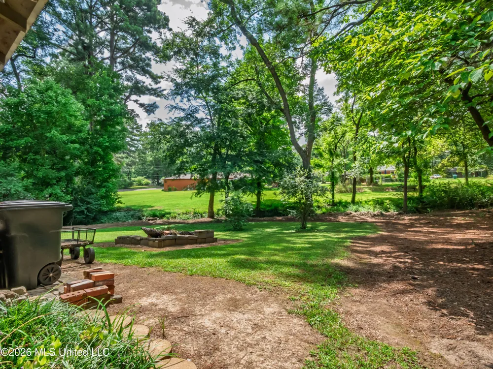 400 Butler Street Sardis, MS 38666