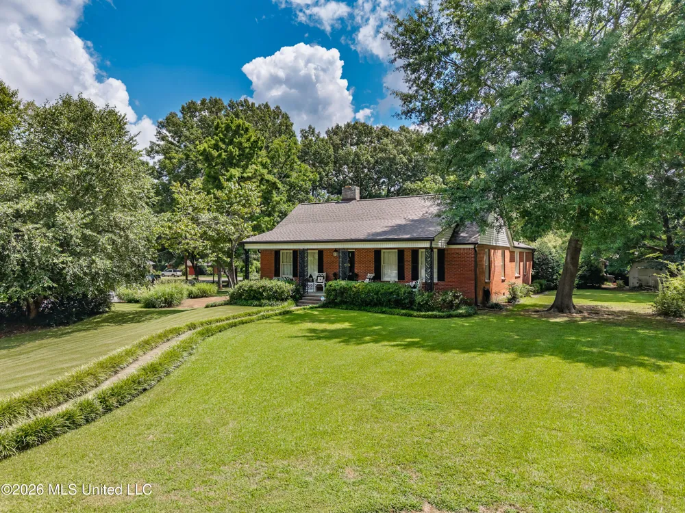400 Butler Street Sardis, MS 38666