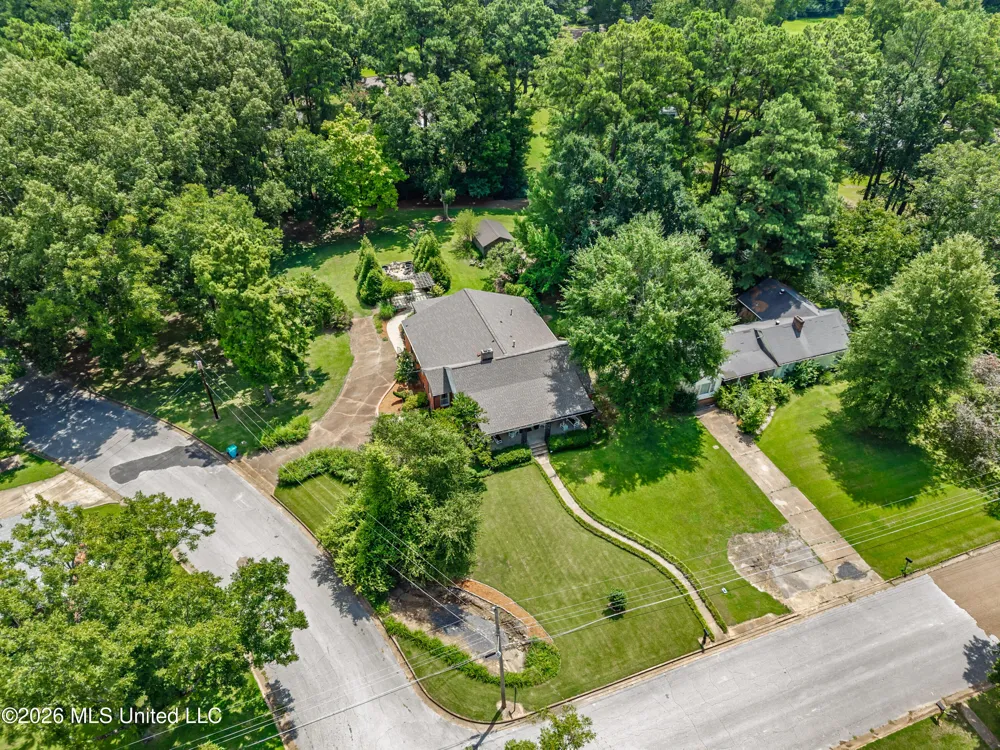 400 Butler Street Sardis, MS 38666