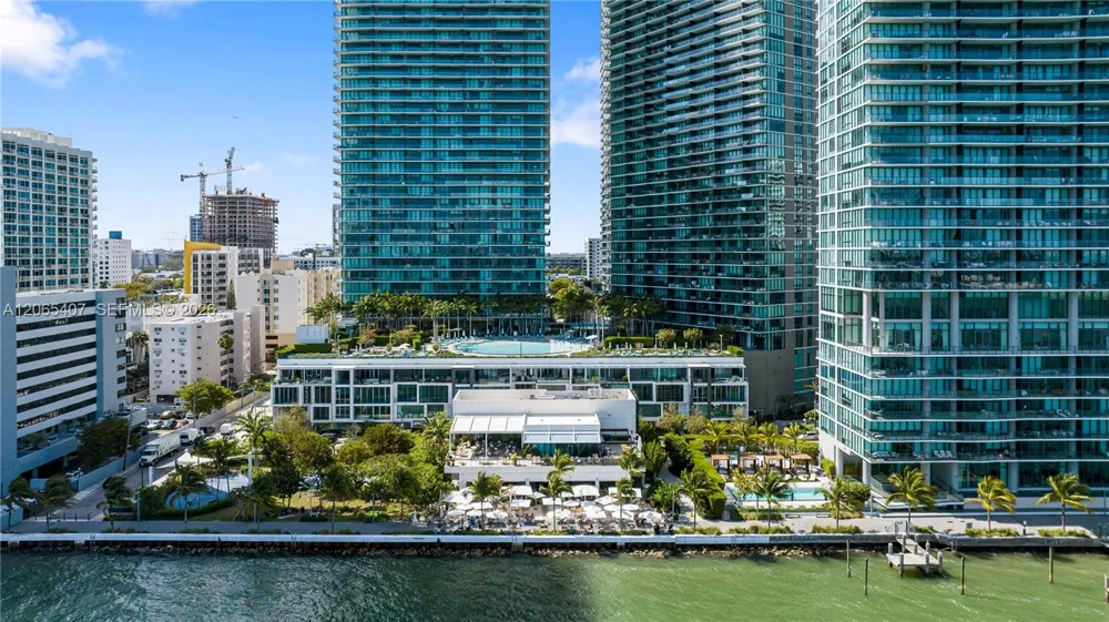 650 NE 32nd St #1501 Miami, FL 33137