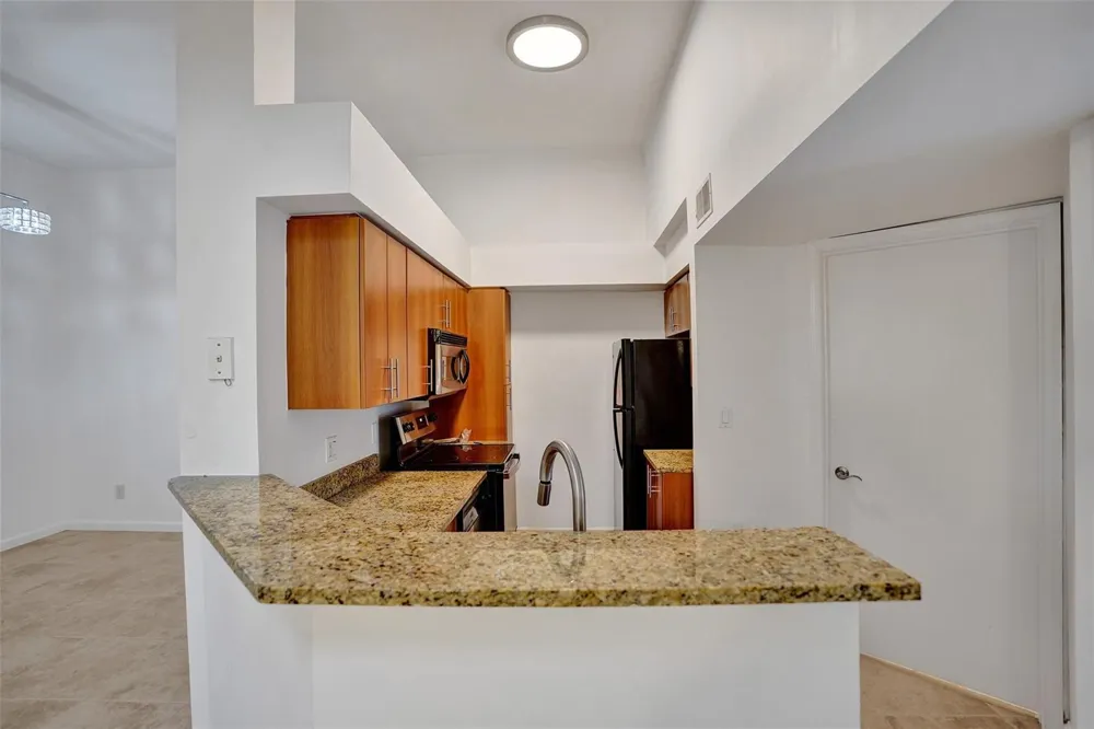 1050 CRYSTAL WAY Delray Beach, FL 33444