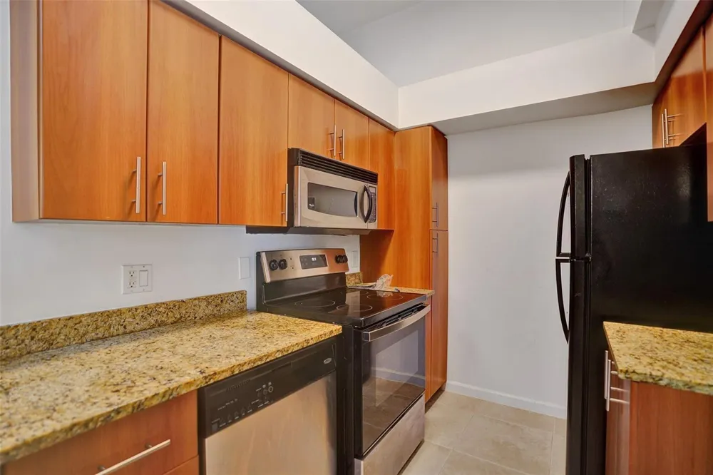 1050 CRYSTAL WAY Delray Beach, FL 33444
