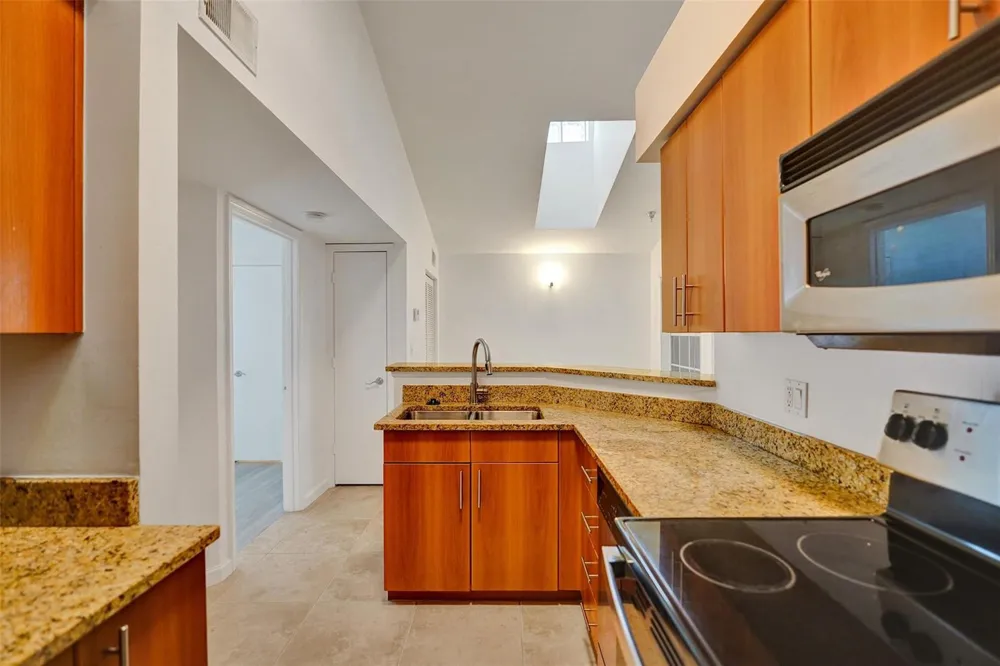 1050 CRYSTAL WAY Delray Beach, FL 33444