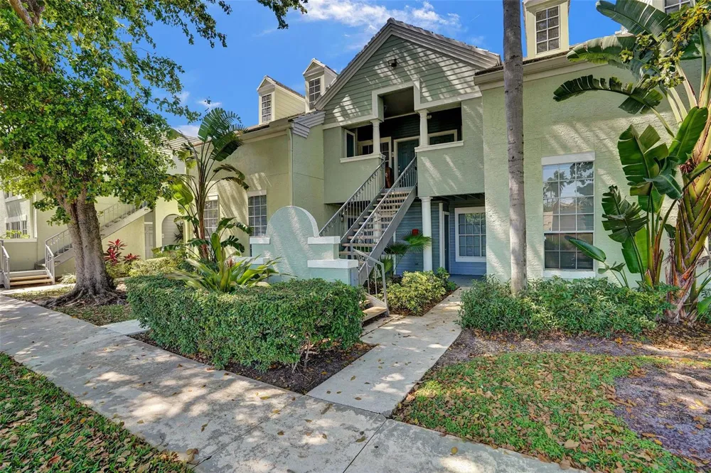 1050 CRYSTAL WAY Delray Beach, FL 33444
