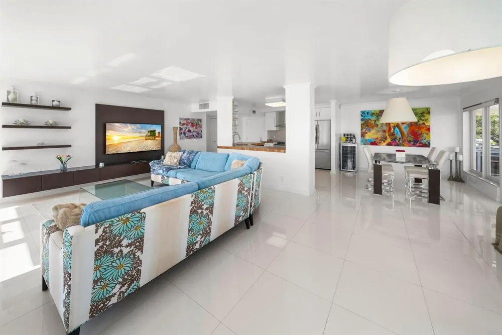 2066 OCEAN BOULEVARD #2NE Boca Raton, FL 33431