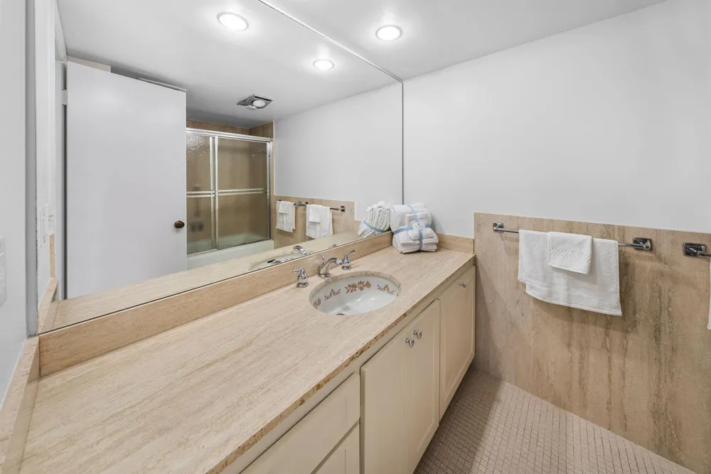 2066 OCEAN BOULEVARD #2NE Boca Raton, FL 33431