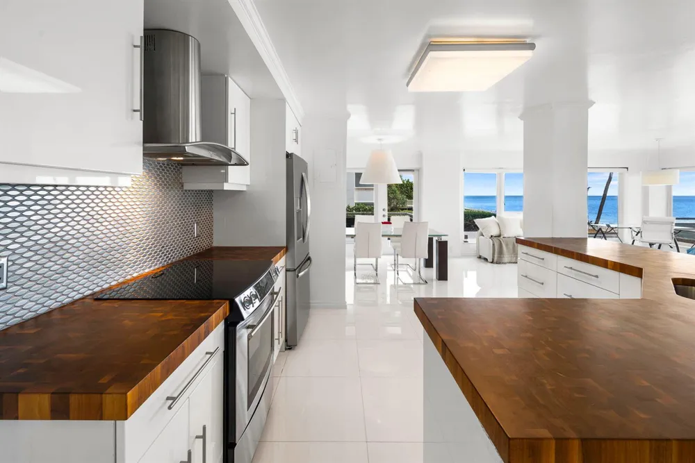 2066 OCEAN BOULEVARD #2NE Boca Raton, FL 33431