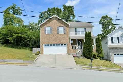 132 Tulip Grove Pt