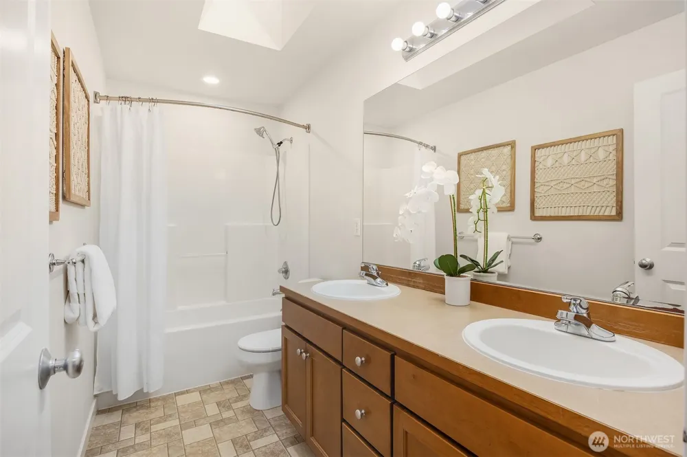 1226 269th Court SE Sammamish, WA 98075
