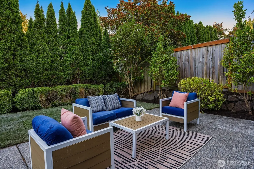 1226 269th Court SE Sammamish, WA 98075