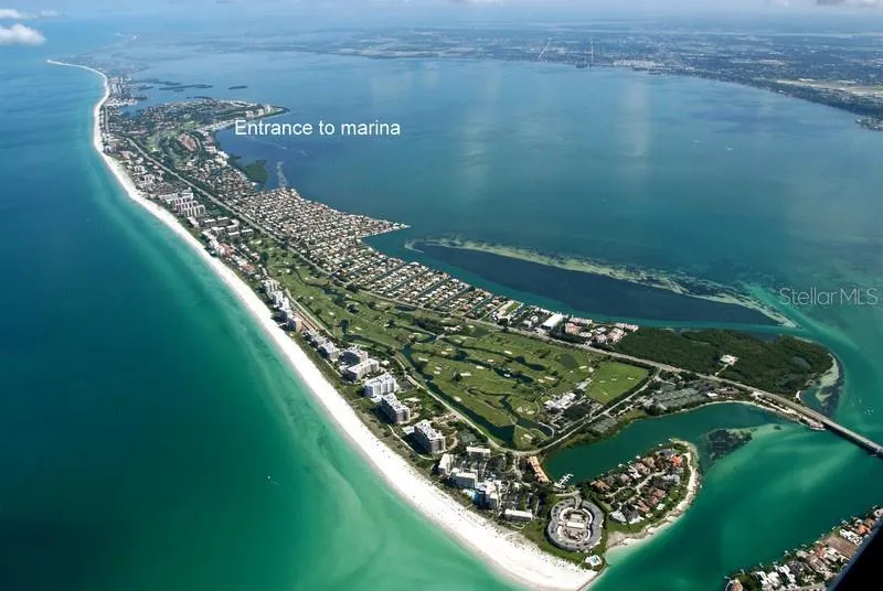2800 HARBOURSIDE DRIVE #D-16 Longboat Key, FL 34228