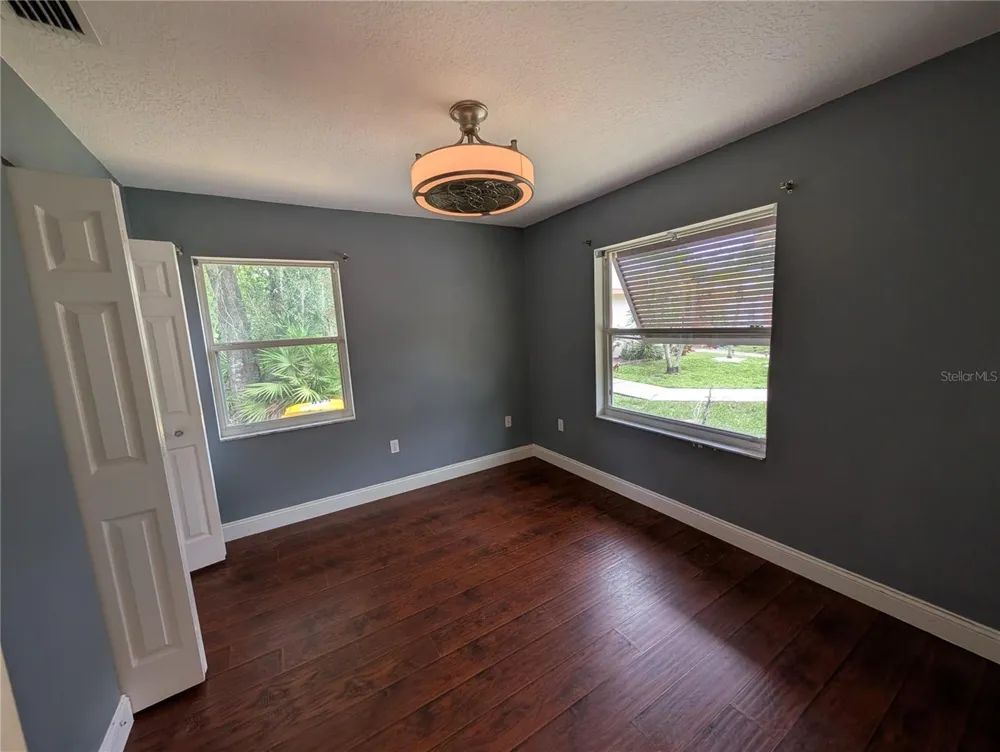 638 JEFFERSON AVENUE #15 Sarasota, FL 34237