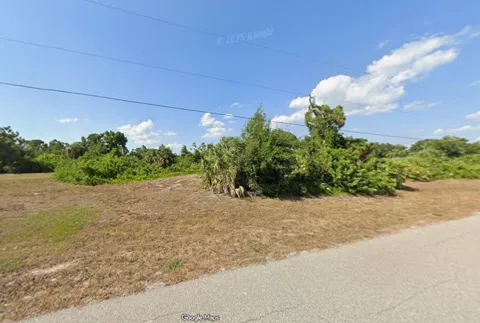 224 BAYTREE DRIVE