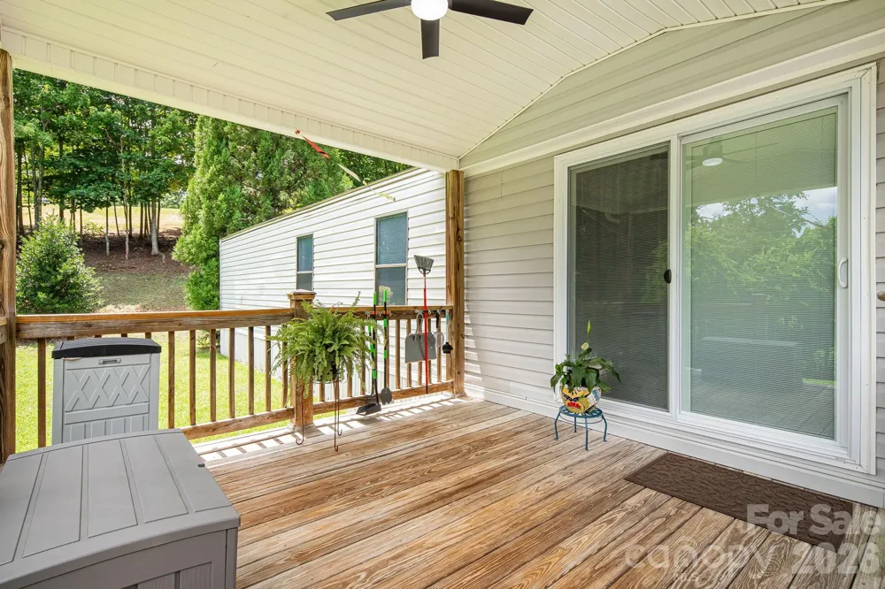 340 and 298 Apache Path Marion, NC 28752