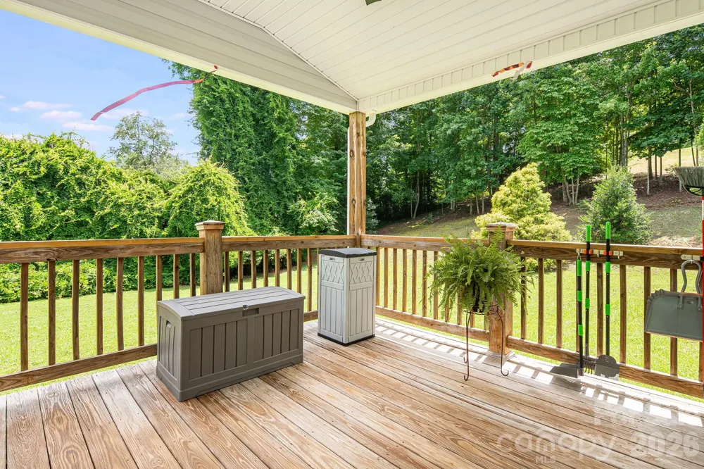 340 and 298 Apache Path Marion, NC 28752