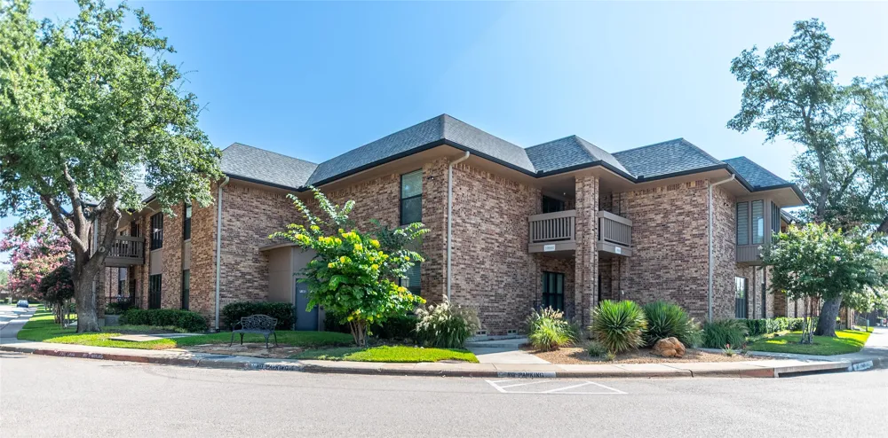 10660 Park Village Place #Unit C Dallas, TX 75230