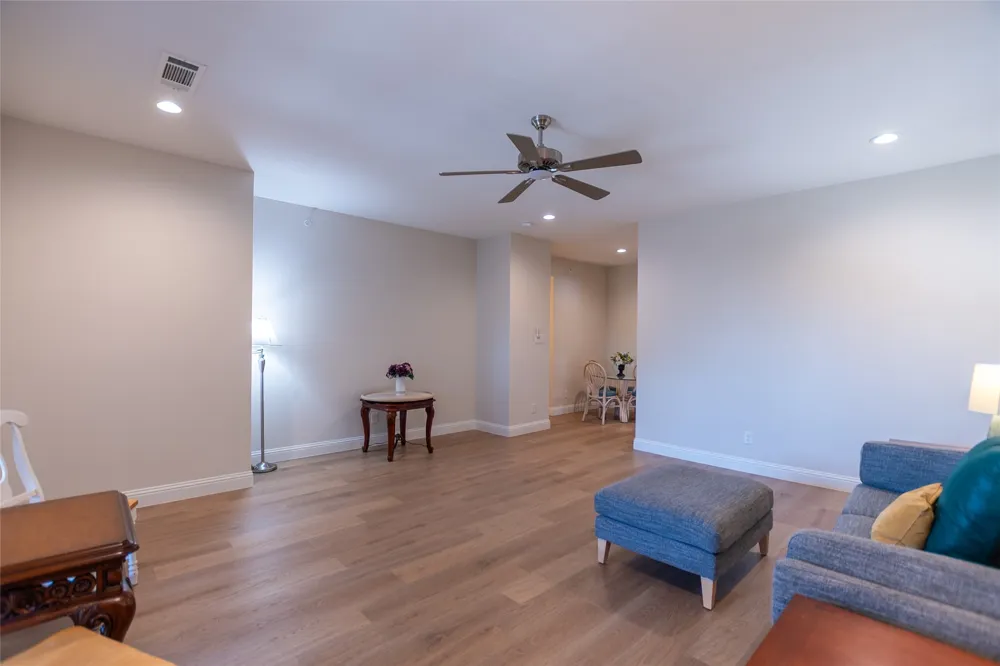 10660 Park Village Place #Unit C Dallas, TX 75230