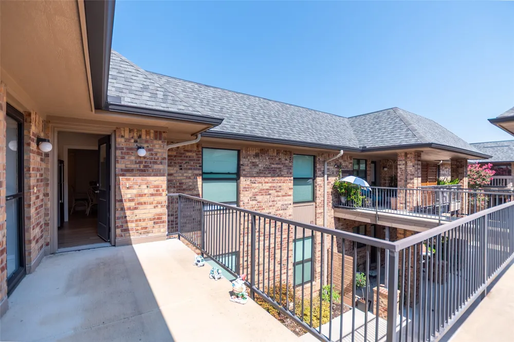 10660 Park Village Place #Unit C Dallas, TX 75230