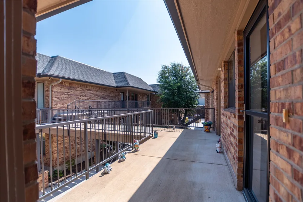 10660 Park Village Place #Unit C Dallas, TX 75230