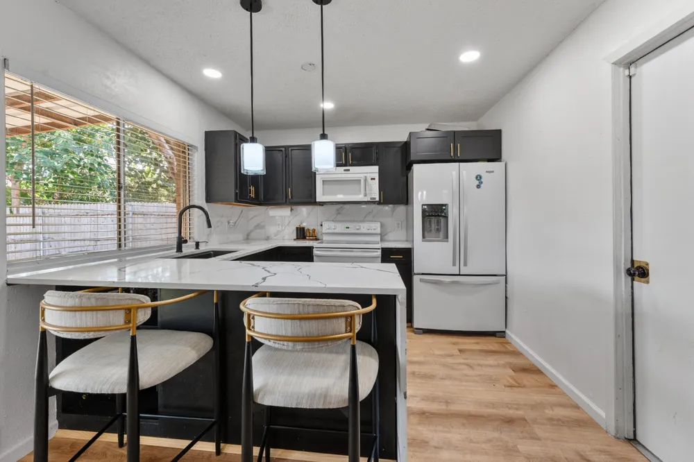5732 Bonner Drive Haltom City, TX 76148