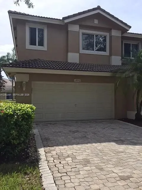 1092 SW 158th Ave