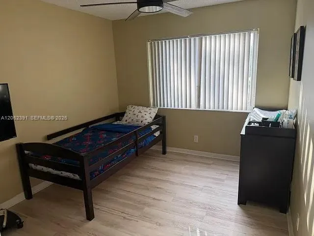 1092 SW 158th Ave Pembroke Pines, FL 33027