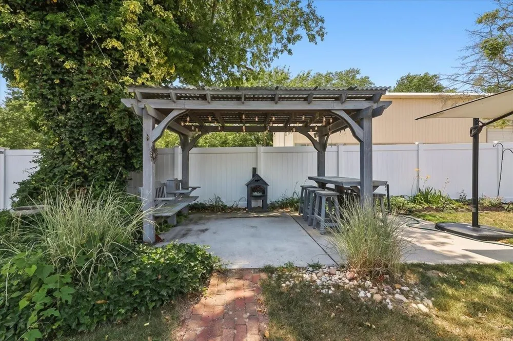 12 Ocean View Drive Ocean View, NJ 08230