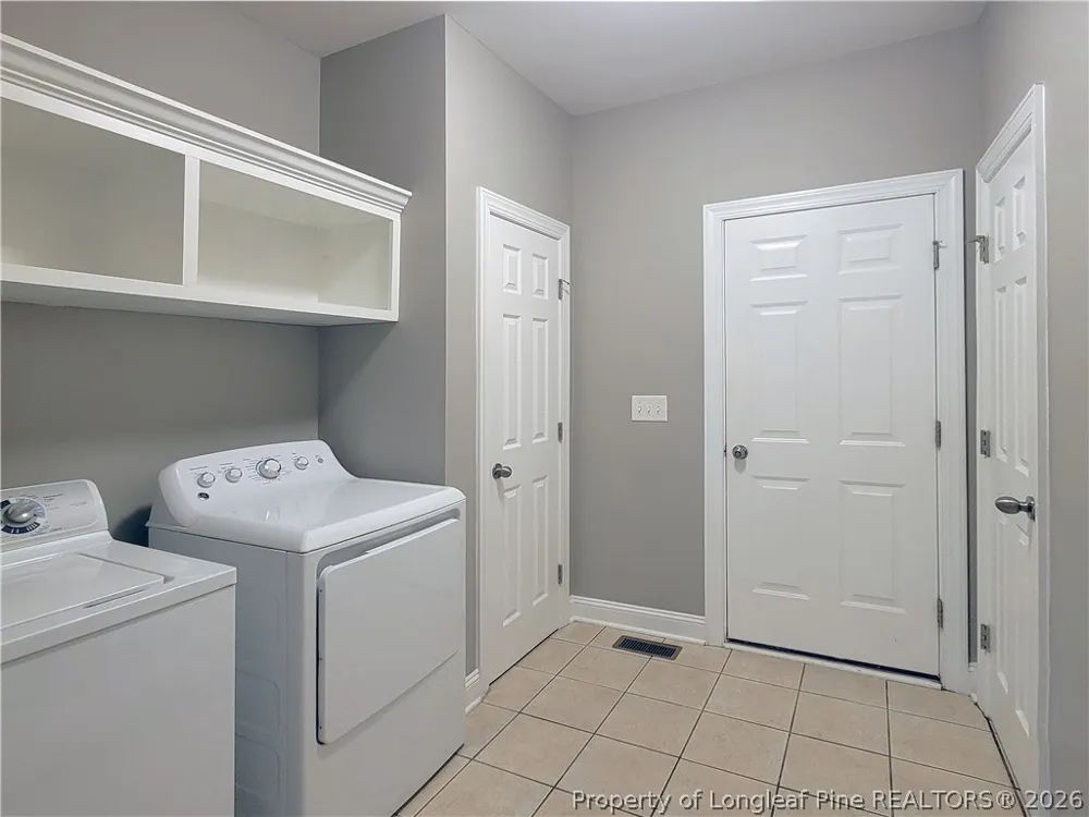 414 Banagher Lane Fuquay Varina, NC 27526