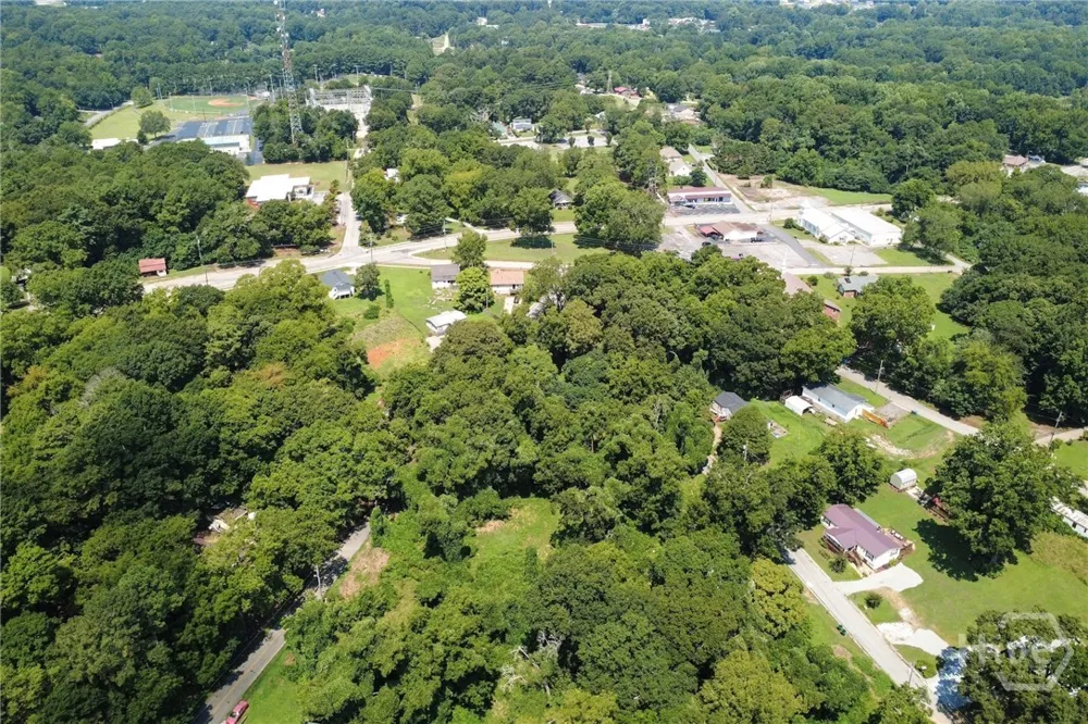 54 Duncan Circle Commerce, GA 30529