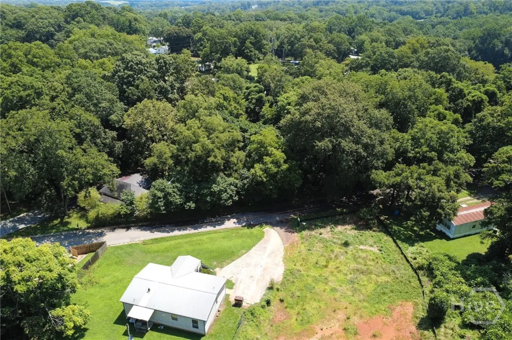 54 Duncan Circle Commerce, GA 30529