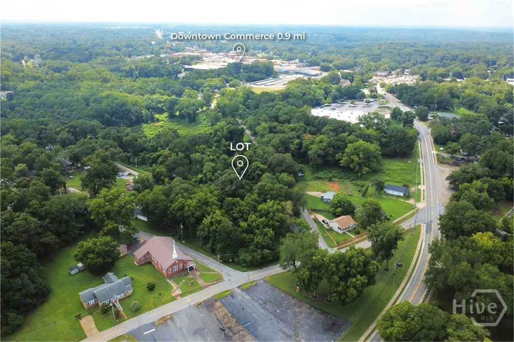 54 Duncan Circle Commerce, GA 30529