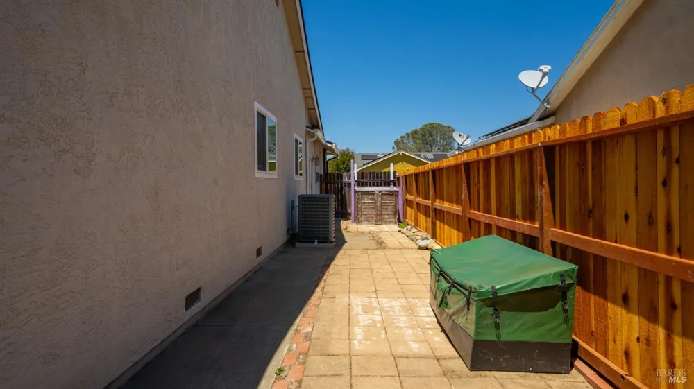 713 Dogwood Circle Fairfield, CA 94533