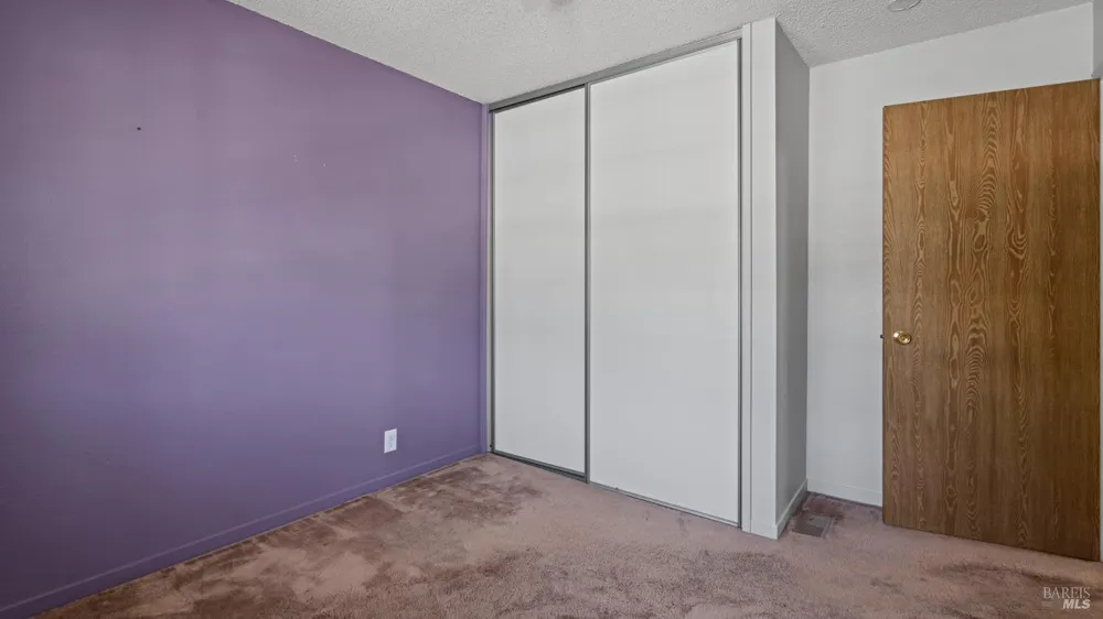 393 Limerick Way Vacaville, CA 95688