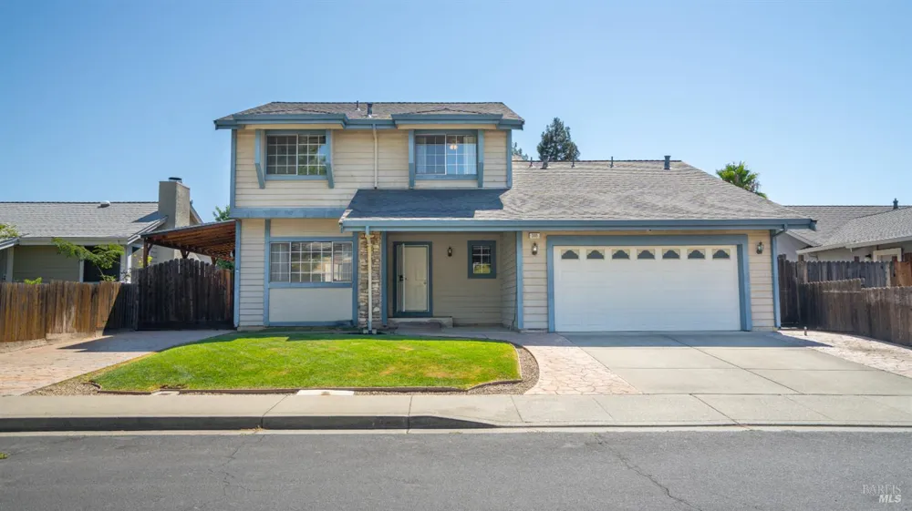 393 Limerick Way Vacaville, CA 95688