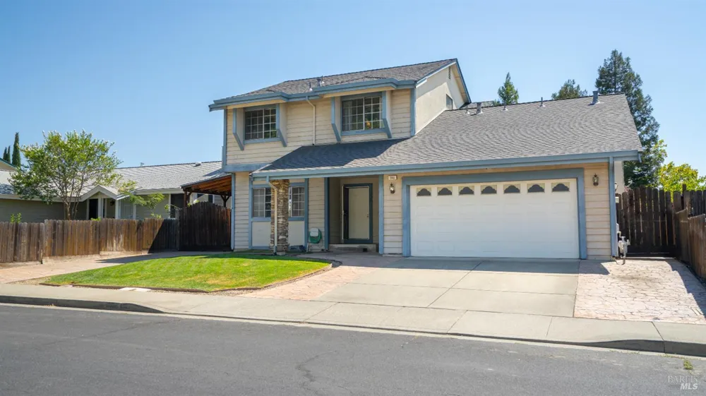 393 Limerick Way Vacaville, CA 95688