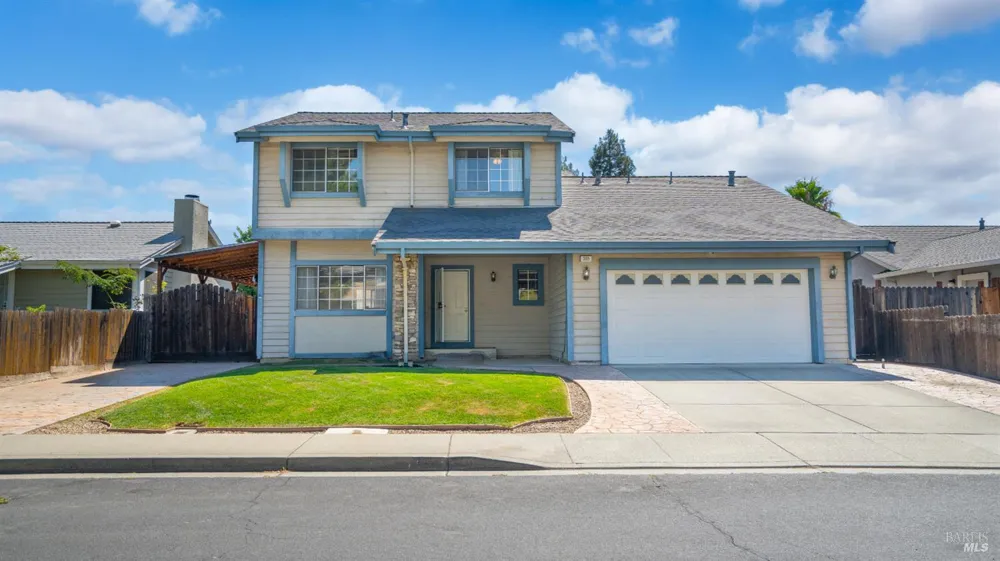 393 Limerick Way Vacaville, CA 95688