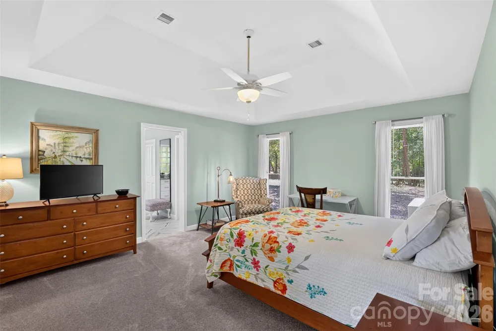 216 Muirfield Drive Spartanburg, SC 29306