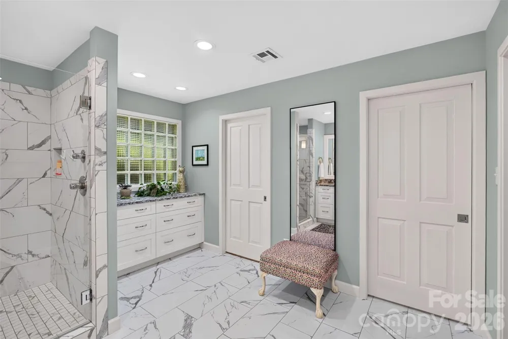 216 Muirfield Drive Spartanburg, SC 29306