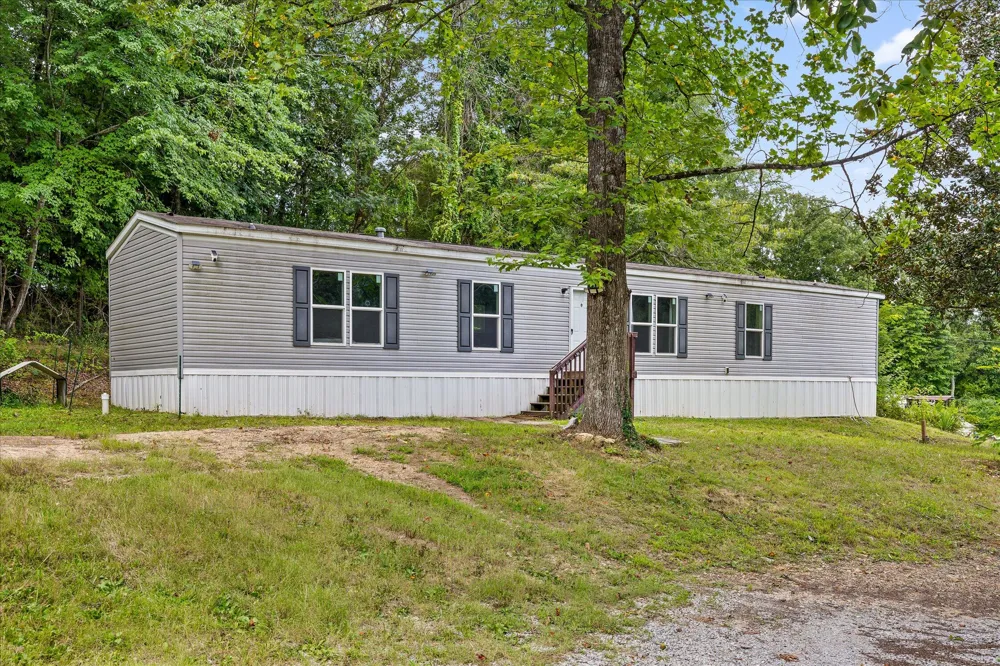 6183 Marie Lane Harrison, TN 37341
